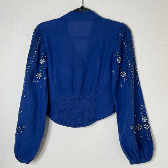 Free People Women Embroidered Floral Puff Sleeve Sz XS Blue Linen Button Peasant - Picture 2 of 8